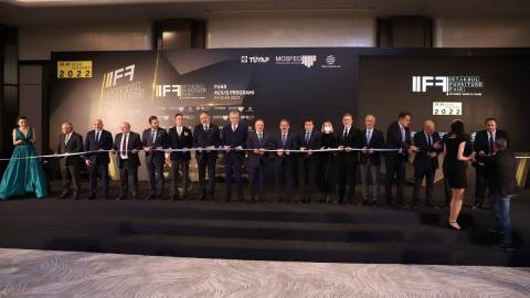 Avrupanın en büyük mobilya fuarı IIFF 2022 gerçekleşti