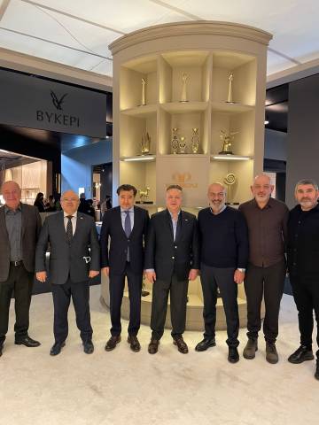 Avrupanın en büyük mobilya fuarı IIFF 2022 gerçekleşti 