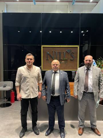 Avrupanın en büyük mobilya fuarı IIFF 2022 gerçekleşti 