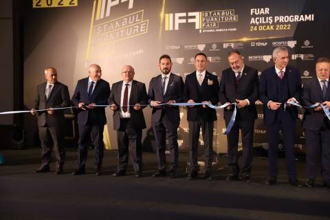Avrupanın en büyük mobilya fuarı IIFF 2022 gerçekleşti 