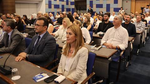 Türk Mobilya Sektörü İzmir’de Buluştu 