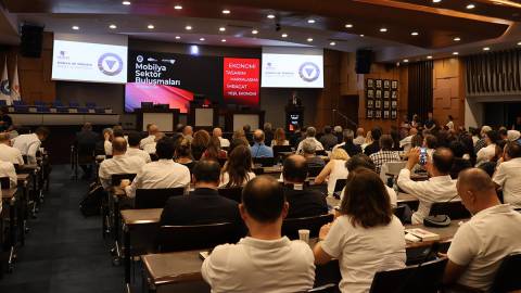 Türk Mobilya Sektörü İzmir’de Buluştu 